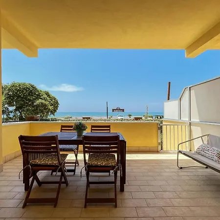 Il Mare In Giardino Scauri (Lazio)
