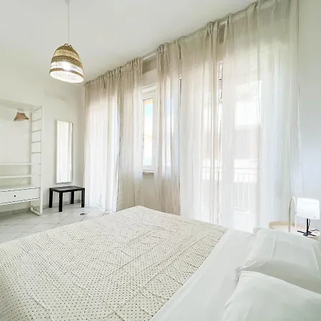 Apartment Il Mare In Giardino Scauri (Lazio)