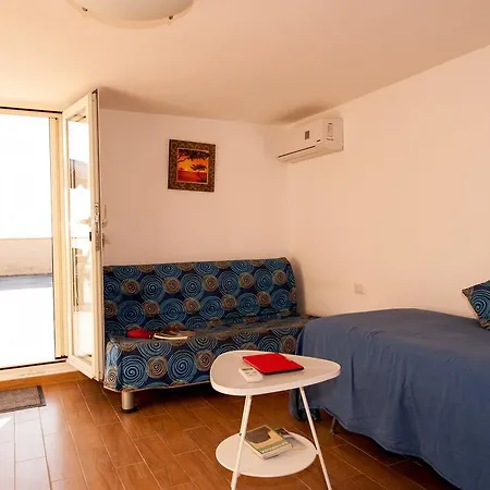 Apartment Il Mare In Giardino Scauri (Lazio)
